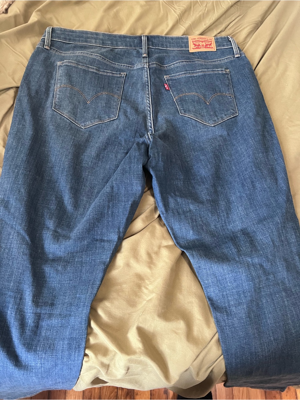 Levi’s 711 shaping super skinny plus size 20